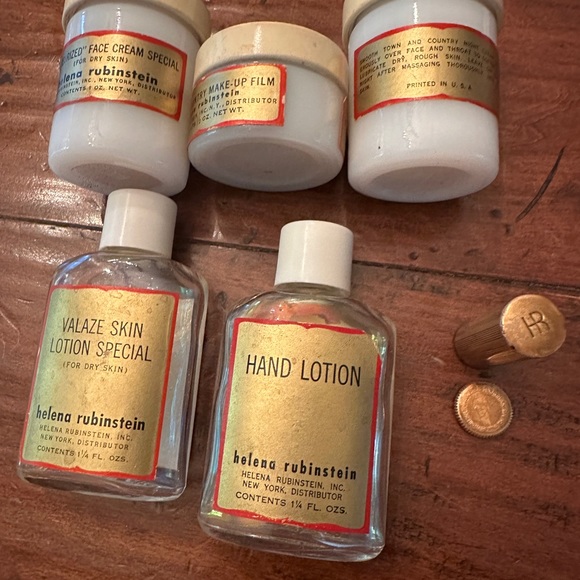 Antique1920s Helena Rubinstein leather cosmetic travel case with original items. - Picture 13 of 15